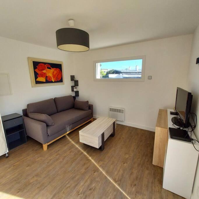 Studio Avec Terrasse Et Jardin A 100 M De La Plage Ploemeur Extérieur photo